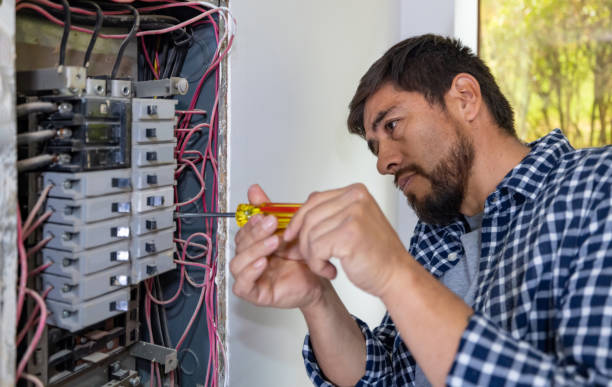 Best Licensed Electrician  in Martinsburg, WV